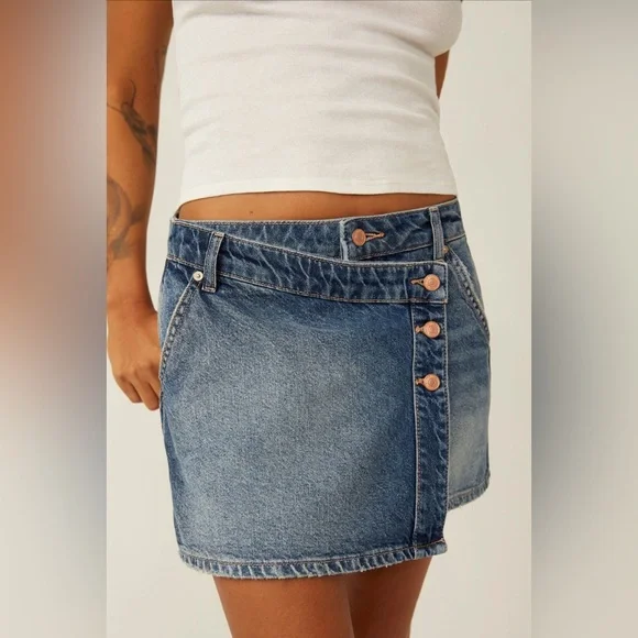 FREE PEOPLE We The Free Wynne Denim Skirt - Picture 1 of 16